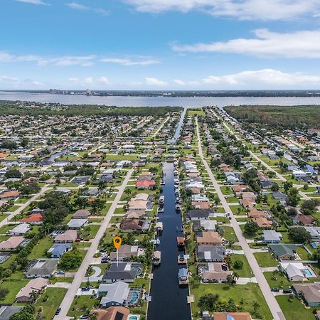 Vila Gulf Access, Kayaks, Heated Pool - Cape By The Ocean - Roelens Cape Coral Exteriér fotografie